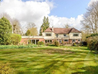5 Bedroom Detached House For Sale In Berkhamsted, Hertfordshire
