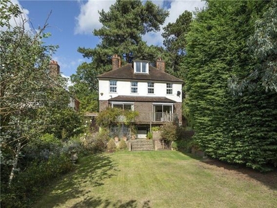 5 Bedroom Detached House For Sale In Kingston Upon Thames