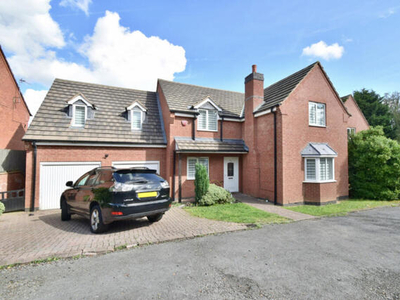5 Bedroom Detached House For Sale In Thurncourt, Leicester