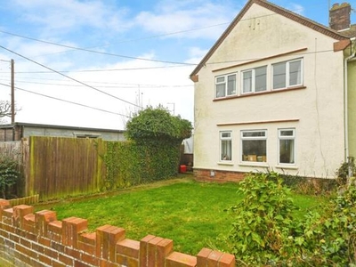 5 Bedroom Semi-detached House For Sale In Clacton-on-sea, Essex