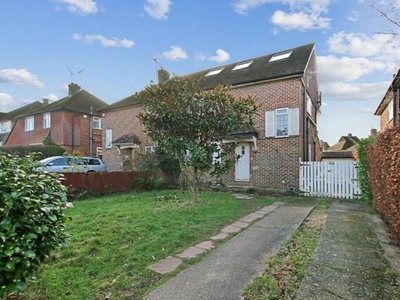 5 Bedroom Semi-detached House For Sale In East Grinstead, West Sussex