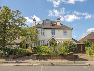 6 bedroom property for sale in Woodhayes Road, London, SW19