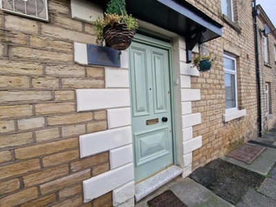 7 Bedroom Terraced House For Sale In Mossley
