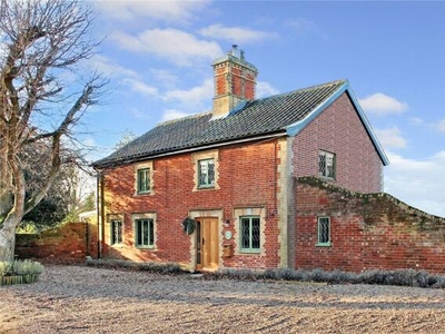 8 Bedroom Detached House For Sale In Beccles, Suffolk