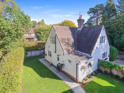 Cottage for sale in The Lodge, Gorelands Lane, Chalfont St. Giles, Buckinghamshire HP8