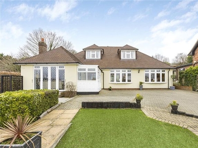 Property for sale in Castle Hill Road, Totternhoe, Dunstable, Bedfordshire LU6
