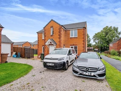 Detached House For Sale In Rochdale
