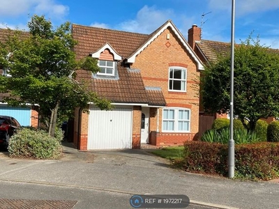 Detached house to rent in Gillercomb Close, West Bridgford, Nottingham NG2