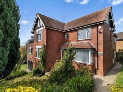 Detached house to rent in Hillcroft, Bank Crescent, Ledbury, Herefordshire HR8
