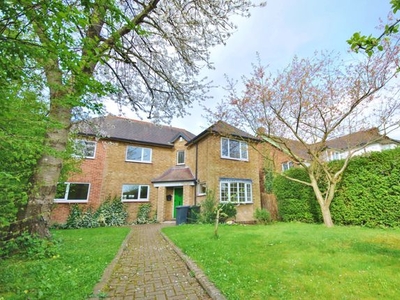 Detached house to rent in Loughborough Road, West Bridgford, Nottingham, Nottinghamshire NG2