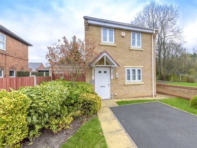 Detached house to rent in Priory Way, St Georges, Telford, Shropshire TF2