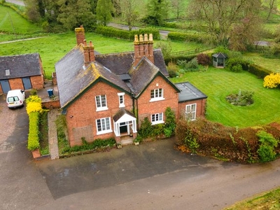 Farmhouse to rent in Brook House Farmhouse, Eccleshall, Stafford ST21