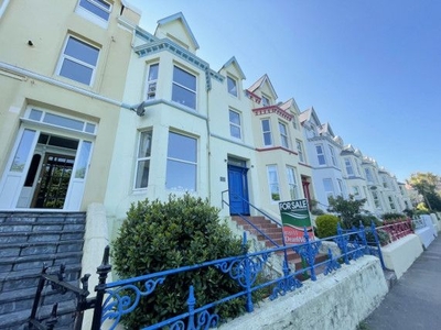 Flat for sale in Granville Court, Windsor Mount, Ramsey IM8