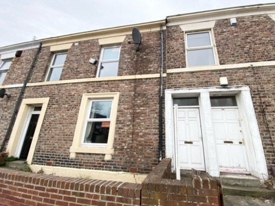Flat to rent in Chester Street, Newcastle Upon Tyne NE2