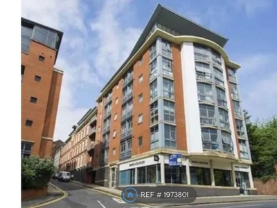 Flat to rent in Lexington Place, Nottingham NG1