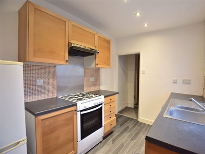 Flat to rent in Rayleigh Grove, Gateshead NE8
