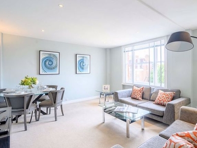 Property to rent in Hill Street, London W1J