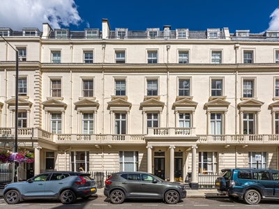 Randolph Avenue, London, W9 3 bedroom flat/apartment in London