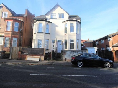 Semi-detached house to rent in Cleveland Road, Manchester M8