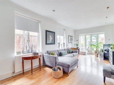 Property for sale in Queensmill Road, Fulham, London SW6