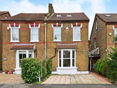 Terraced house to rent in Courthope Villas, Wimbledon, London SW19