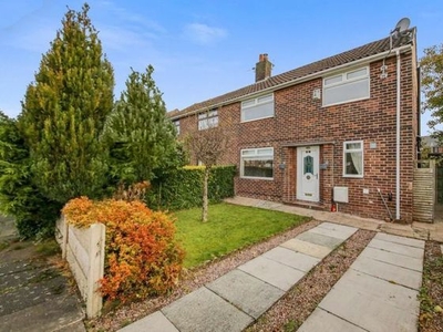 3 bedroom semi-detached house for sale Wigan, WN2 4AJ