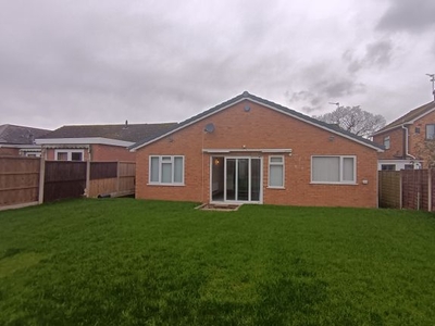 Bungalow to rent in Chesterfield Road, Lichfield WS14