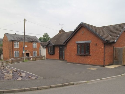 Detached bungalow to rent in St. Phillips Road, Burton-On-The-Wolds, Loughborough LE12
