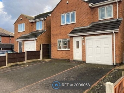 Detached house to rent in Abbott Road, Mansfield NG19