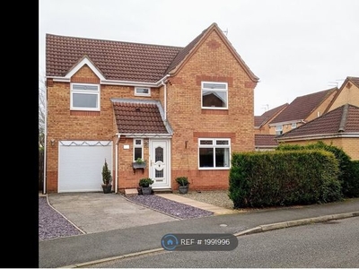Detached house to rent in Collingtree Avenue, Winsford CW7