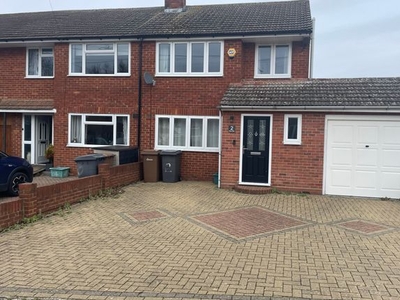 End terrace house to rent in Rose Glen, Chelmsford CM2