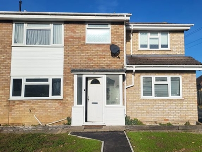 End terrace house to rent in Tockley Road, Burnham, Slough SL1