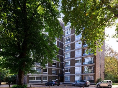 Flat for sale in Park Close, Ilchester Place, London W14