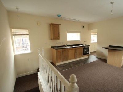Flat to rent in Livingstone Street, Leicester LE3