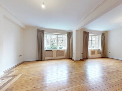 Flat to rent in Stockleigh Hall, Prince Albert Road, St John's Wood, London NW8