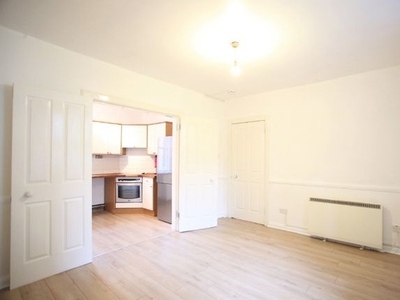 Flat to rent in West Port, Aitchisons Close, Grassmarket, Edinburgh EH1