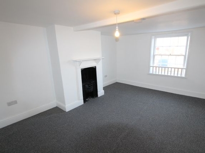 Flat to rent in Westgate, Grantham NG31