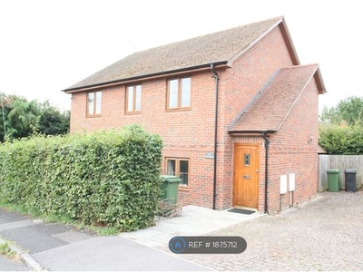Maisonette to rent in The Pastures, Winchester SO23