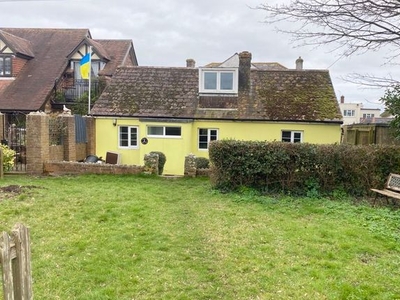 Property to rent in Foreland Fields Road, Bembridge PO35