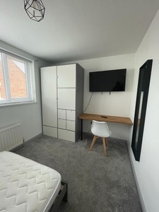 Room to rent in Gresham Road, Middlesbrough TS1