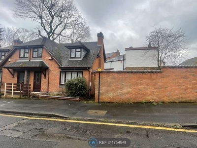 Semi-detached house to rent in Elvetham Road, Birmingham B15