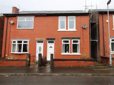 Semi-detached house to rent in Kenyon Lane, Prestwich M25