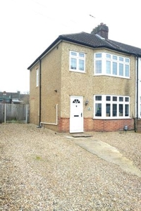 Semi-detached house to rent in Lordship Road, Cheshunt, Waltham Cross EN7