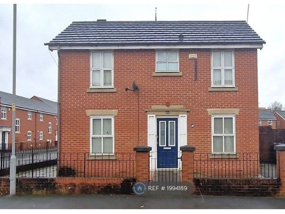 Semi-detached house to rent in Mytton Street, Manchester M15