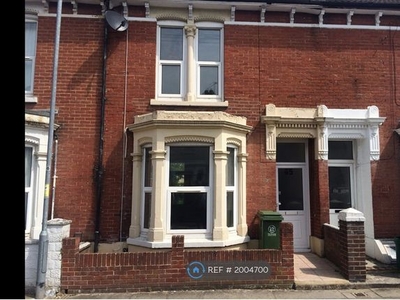 Terraced house to rent in Manners Road, Southsea PO4