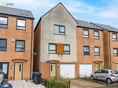 Town house for sale in Rodway Close, Newtown, Birmingham B19