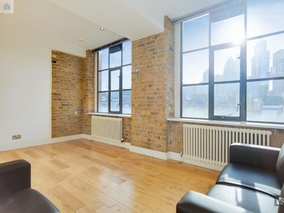 1 bedroom apartment for rent in Saxon House, Thrawl Street, London, E1