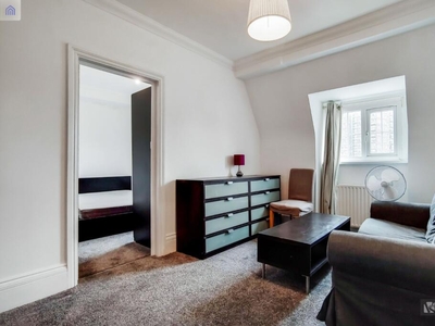 1 bedroom apartment for rent in Whitechapel Road, Whitechapel, London, E1