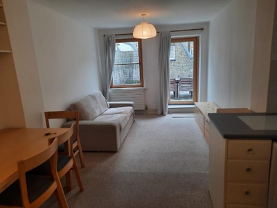 1 bedroom flat for rent in Chalton Street, London NW1