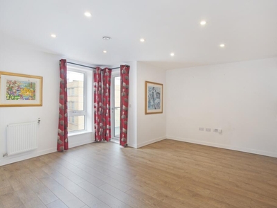 2 bedroom apartment for rent in Greenwich High Road, Greenwich, SE10